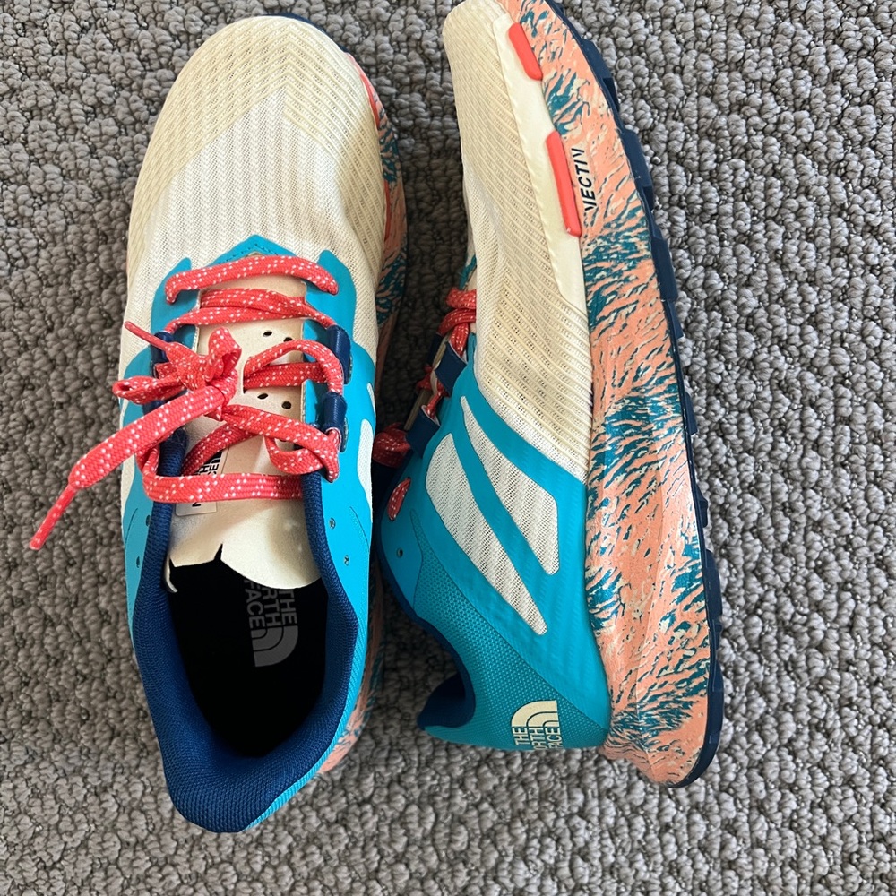 North Face Women’s Vectiv Trail Running Shoes in cream, blue, coral, size 8